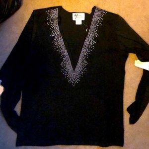 Black v-Neck top with metallic sequins size m